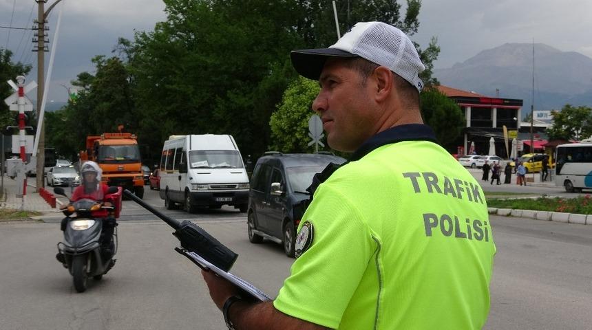 Isparta&rsquo;da polis modifiyeye g&ouml;z a&ccedil;tırmıyor