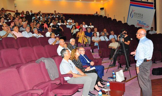 Yeni rektör hızlı başladı, hastanenin profesör ve personeliyle toplantı yaptı