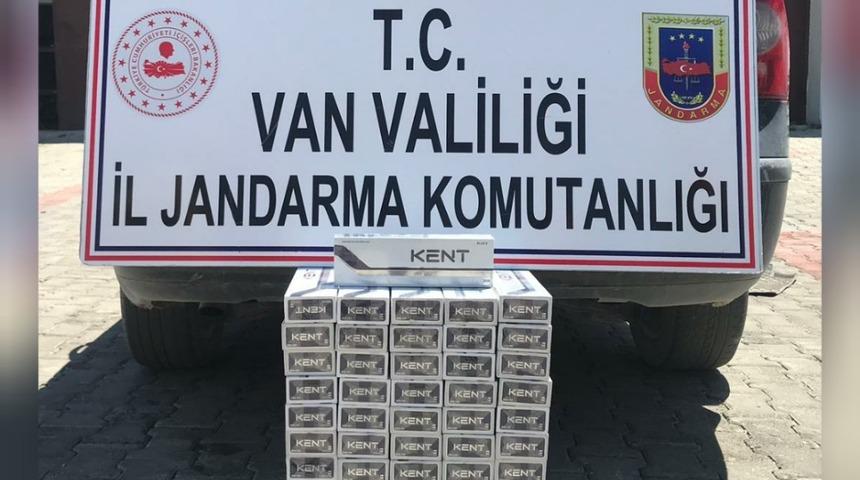 Van&rsquo;da 520 paket ka&ccedil;ak sigara ele ge&ccedil;irildi
