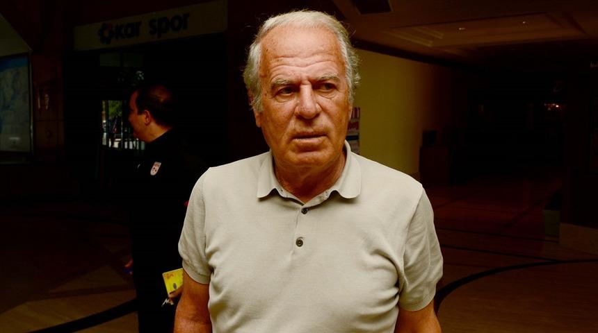 Mustafa Denizli: Şenol Güneş'e müthiş güveniyorum