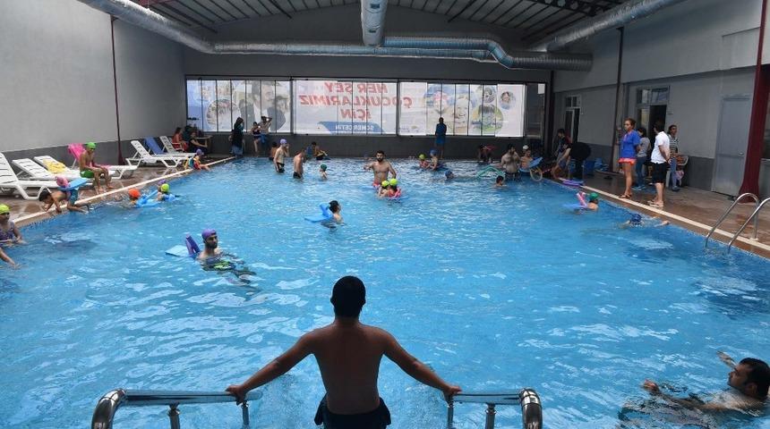 &Ouml;zel &ccedil;ocuklara engelsiz havuz