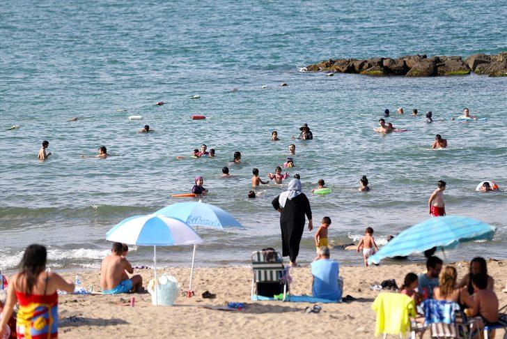 Sakarya'nın mavi bayraklı plajları Ege ve Akdeniz'i aratmıyor G3