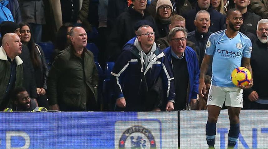 Sterling'e ırkçı tezahüratta bulunan Chelsea taraftarı ömür boyu tribünden men edildi