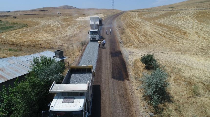 Elazığ&rsquo;da &ldquo;Re&ccedil;ine Esaslı Su Bazlı Em&uuml;lsiyon Astar&rdquo; uygulaması