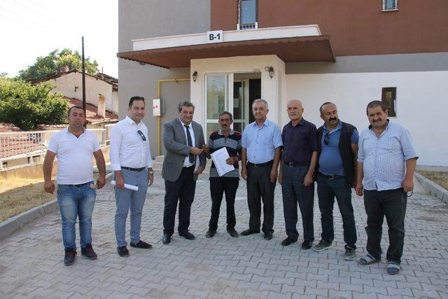 Daire Başkanı Bayburt  ’anahtar’ teslimi yaptı