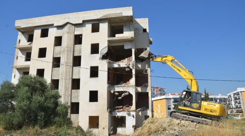 Kuşadası’nda kentsel dönüşüm çalışmaları hız kazandı