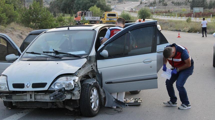 Torunun düğününe gelen dede, kazada öldü