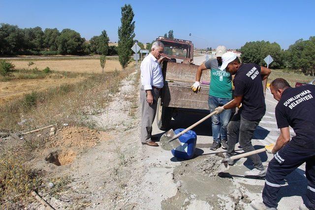 Dumlupınar’da tabela montaj çalışmaları