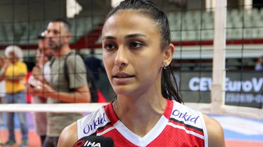 (&Ouml;zel Haber) Simge Ak&ouml;z: "&Ccedil;in&rsquo;de elimizden geleni ortaya koyacağız"