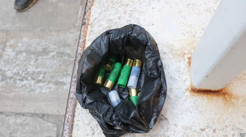 Tarihi camide bulunan fişekler tedirgin etti