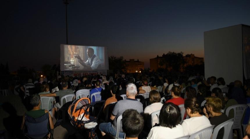 &Ccedil;iğli&rsquo;de sinema ş&ouml;lenine b&uuml;y&uuml;k ilgi