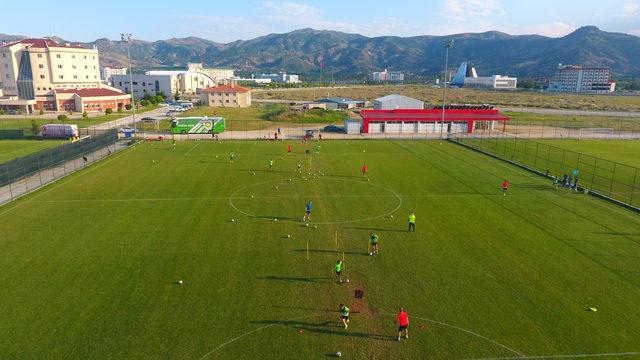 Afyonkarahisar, futbol kulüplerinin kamp merkezi oldu