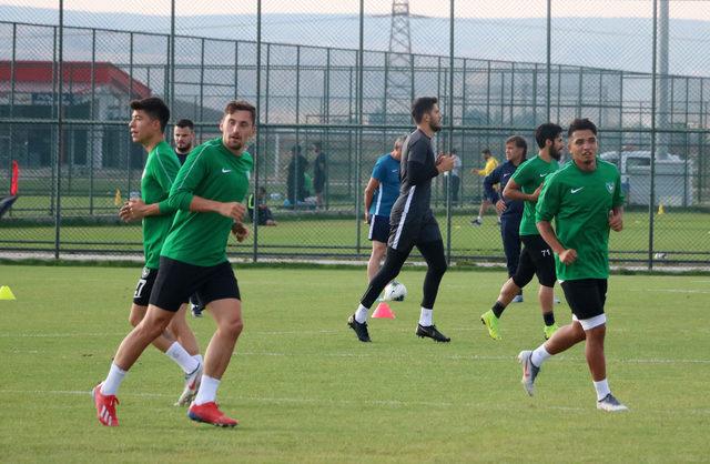 Afyonkarahisar, futbol kulüplerinin kamp merkezi oldu