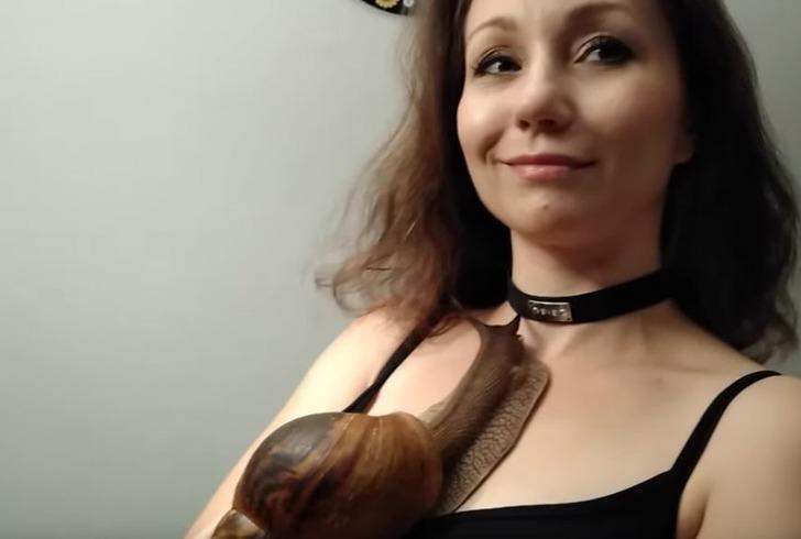 Şaşkına çeviriyor! Evde Afrika salyangozu beslemek kimin aklına gelir? G2