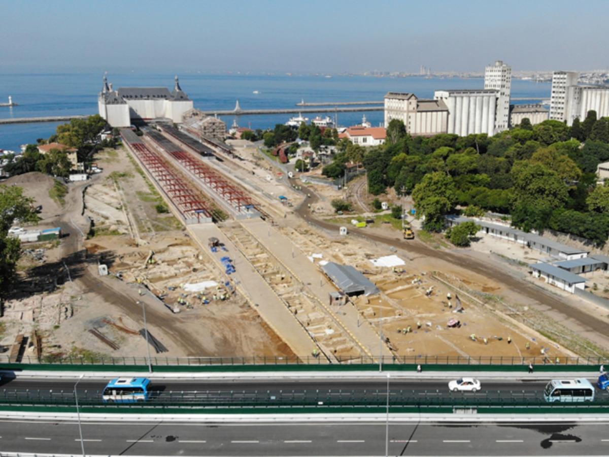 Haydarpaşa'da kilise kalıntıları ortaya &ccedil;ıktı