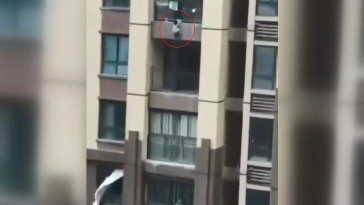  6’ncı kattan düştü! Mucize eseri kurtuldu G1