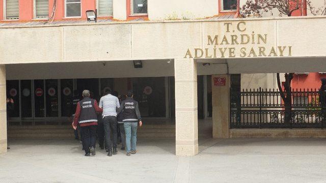 Mardin’de HDP ve DBP’li yöneticiler tutuklandı