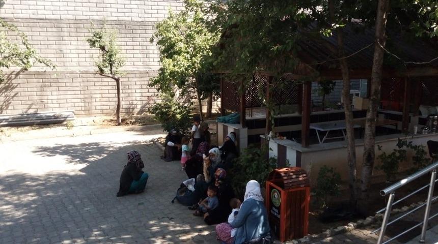 Zabıtadan dilenci operasyonu