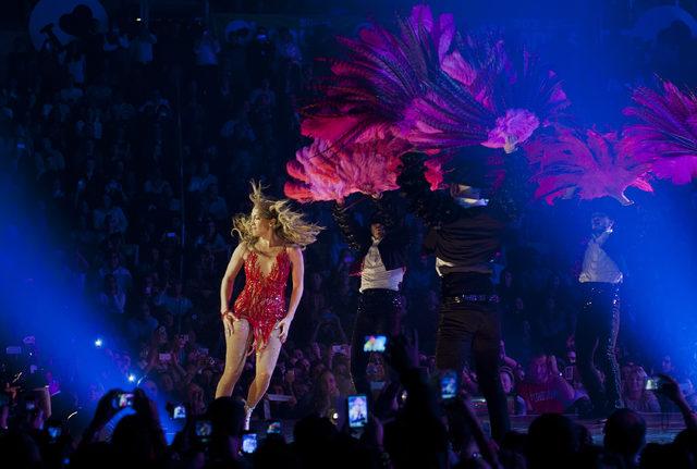 Jennifer Lopez'i locadan izlemenin fiyatı 50 bin euroya çıktı