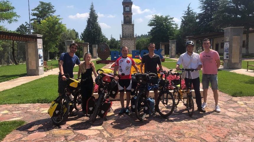 Bilecik&rsquo;e son 7 yıl i&ccedil;inde 26 &uuml;lkeden bisikletli geldi