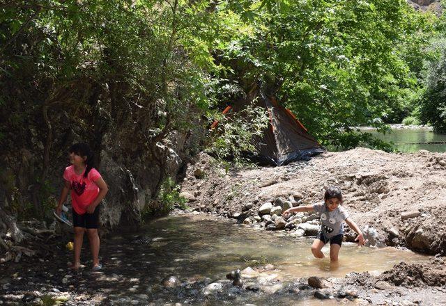 Kayaarası Kanyonu’na ilgi her geçen gün artıyor