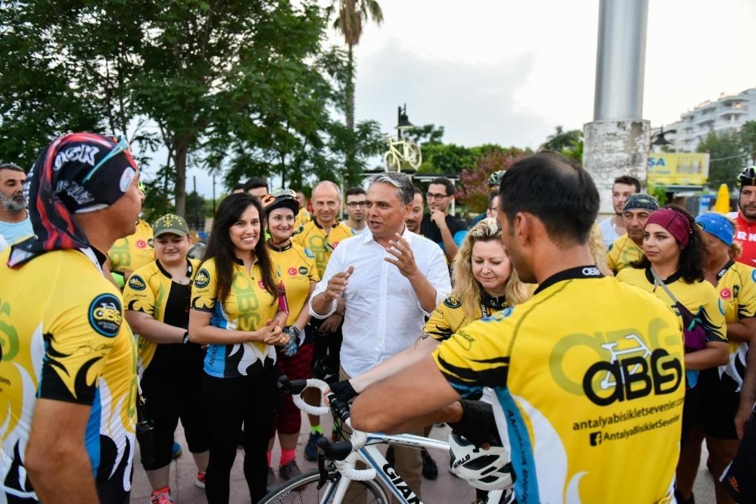 Başkan Uysal&rsquo;dan bisiklet &ouml;nerisi