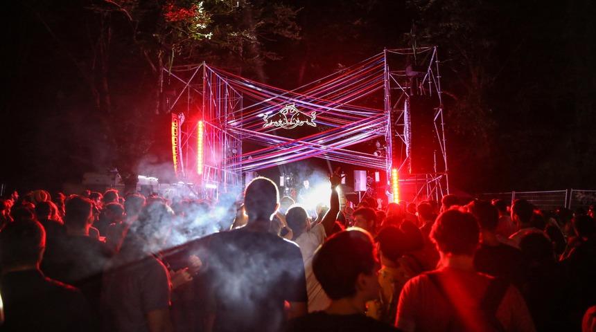 One Love Festival’daki Red Bull Sahnesi’nden yansıyanlar! 