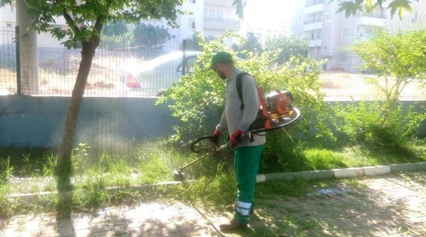 Parklarda bakım, onarım ve d&uuml;zenleme &ccedil;alışması