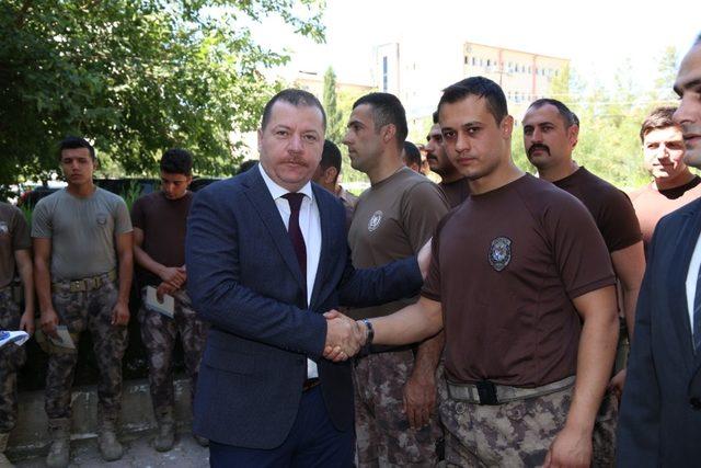 Mardin’de polislerin mutlu günü