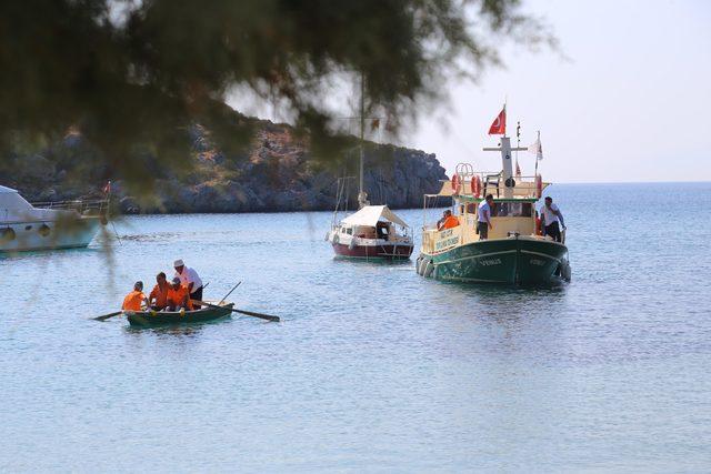 Hükümlülerden Bodrum sahillerinde temizlik