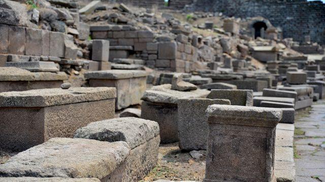 1800'lü yıllardan beri kazılan kent: Asos