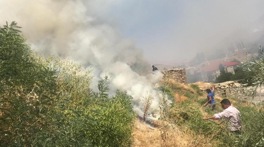 İran sınırında korkutan yangın