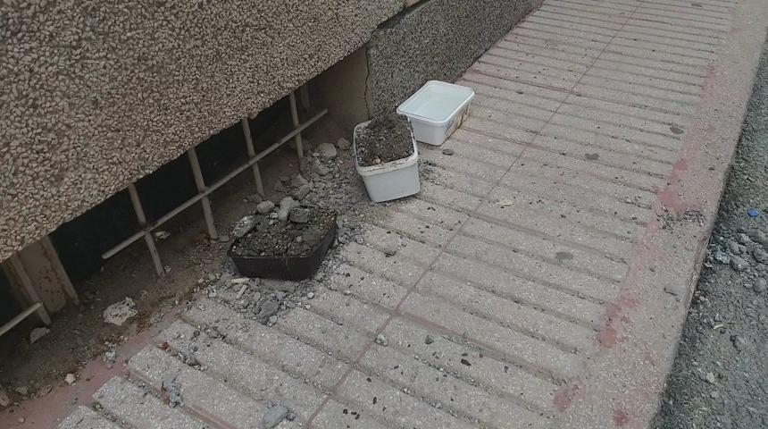 Mama kabına beton döktüler