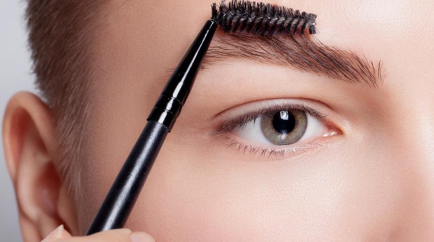Kusursuz kaşlara giden yol! İşte adım adım izleyeceğiniz yollar