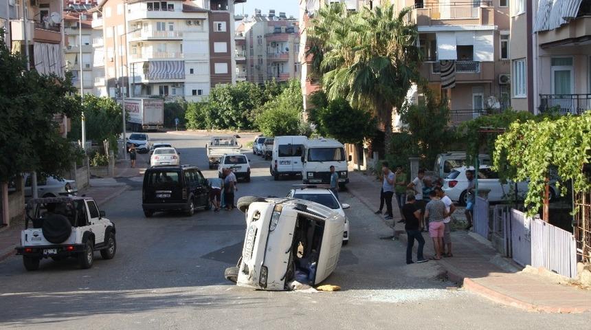 Manavgat&rsquo;ta trafik kazası: 1 yaralı
