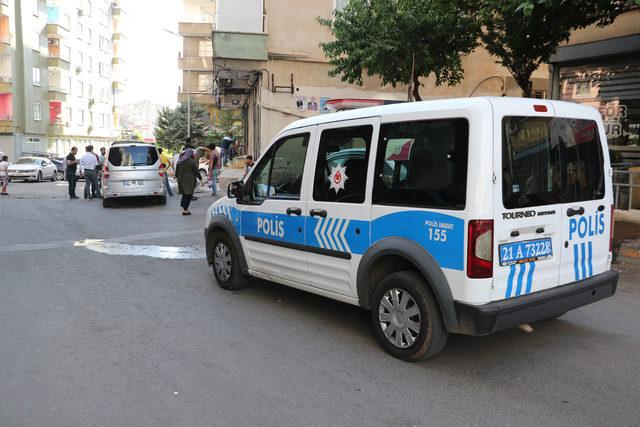 Sokakta dehşet; Çocuğun boğazından bıçakladığı çocuk öldü