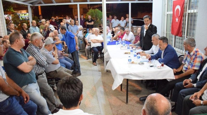 AK Parti teşkilatı vatandaşların istek ve taleplerini dinledi