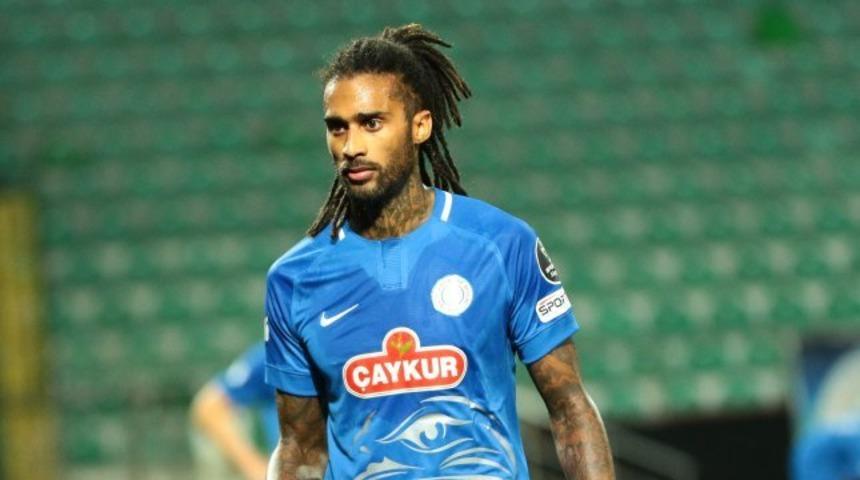 &Ccedil;aykur Rizespor Armand Traore ile yollarını ayırdı