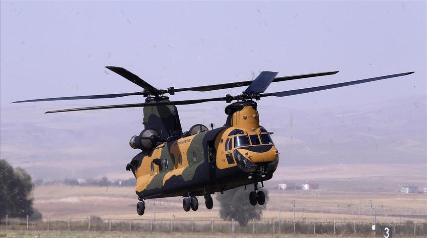 ABD Büyükelçiliği duyurdu: 4 Chinook helikopteri daha Türkiye'ye teslim edildi