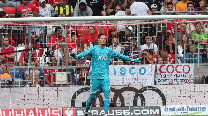 Altay Bayındır: Kurtarışlarıma değil, yediğim gollere odaklıyım 