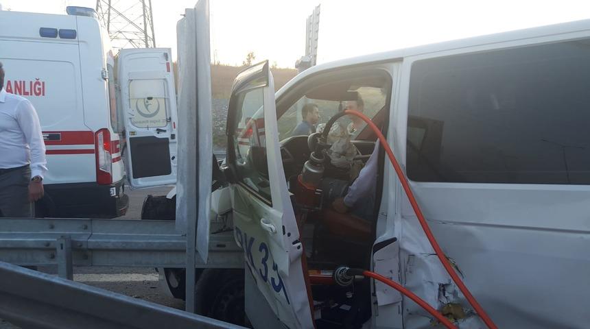 Sultangazi'de trafik kazası: 6 yaralı