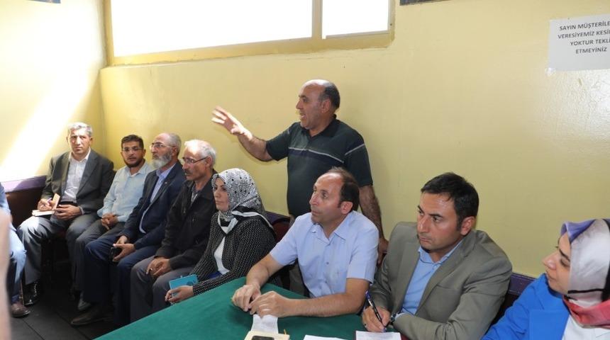 Vali &Ouml;ks&uuml;z, 30 Ekim Mahallesi sakinleriyle buluştu
