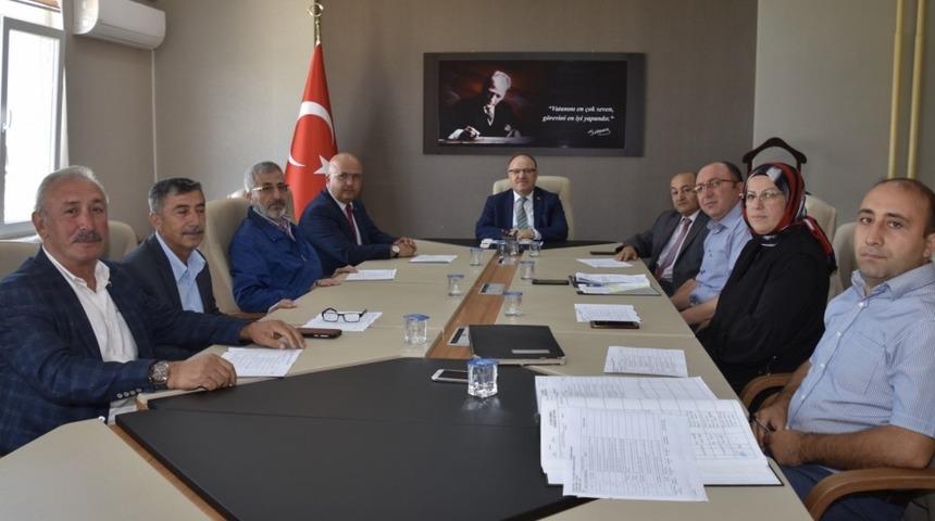 İl enc&uuml;men toplantısı yapıldı