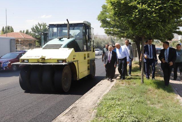 Büyükşehir’de yollar yenileniyor