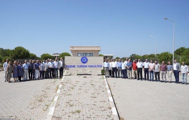 Ege Üniversitesi Çeşme Turizm Fakültesi’ne tam destek sözü