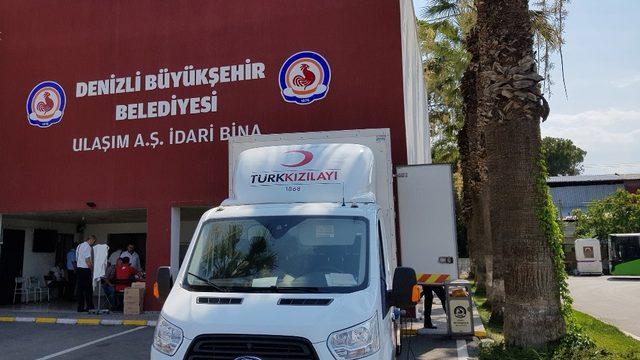 Denizli Büyükşehir Belediyesi’nden Türk Kızılayı’na destek