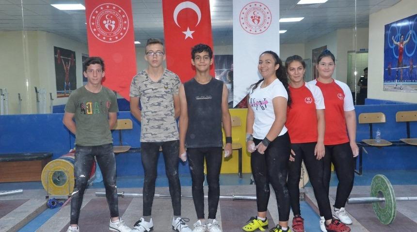 Halter Takımı T&uuml;rkiye Şampiyonası&rsquo;nda