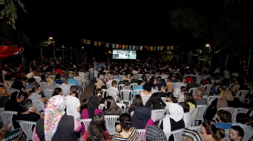 Nostaljik sinema g&uuml;nleri Ağustos&rsquo;ta da devam edecek