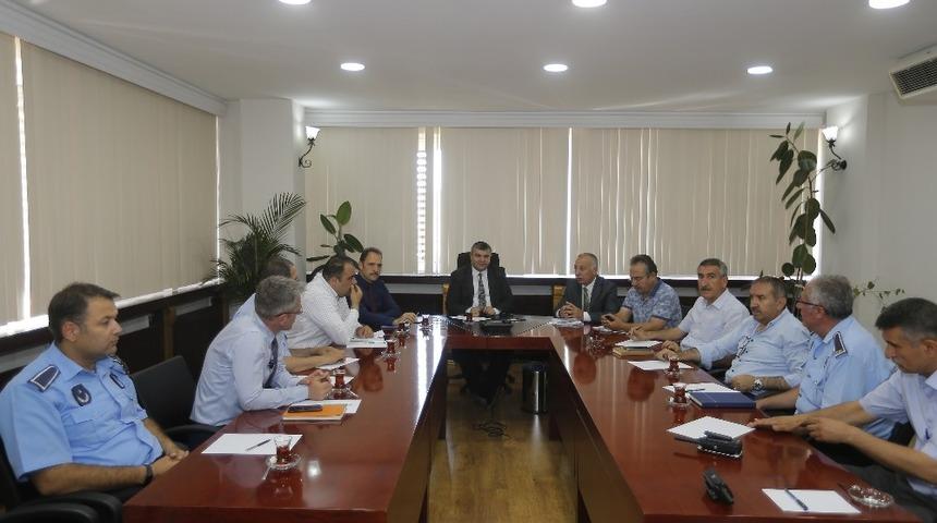 Huzurlu bir bayram i&ccedil;in &ccedil;alışmalar devam ediyor