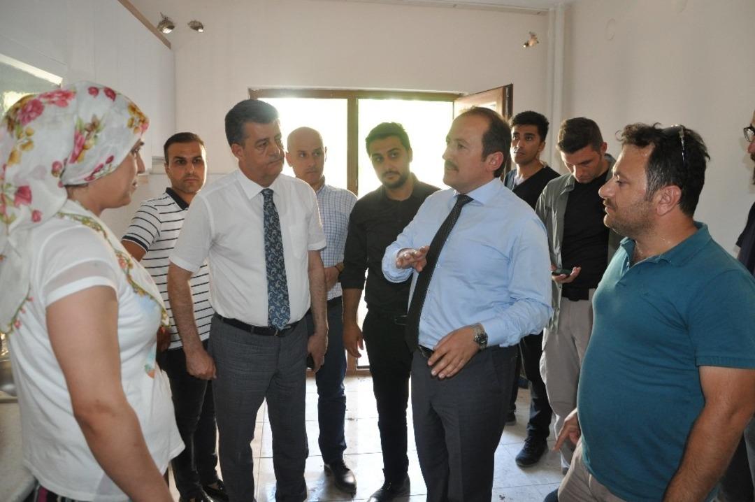 Vali Pehlivan TOKİ konutlarını inceledi